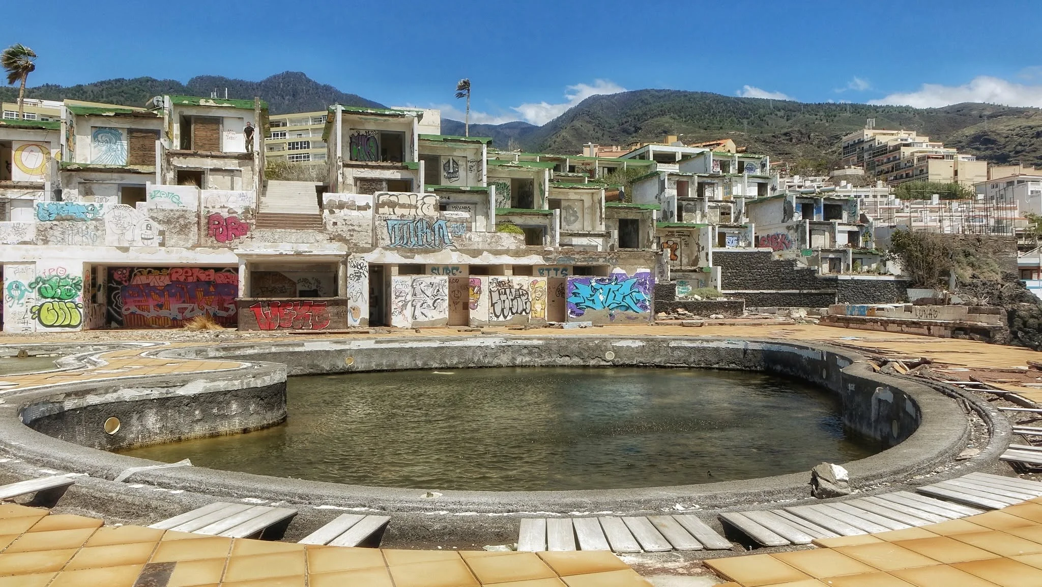 Demolition of Tenerife Tour Hotel to Commence Next Week
